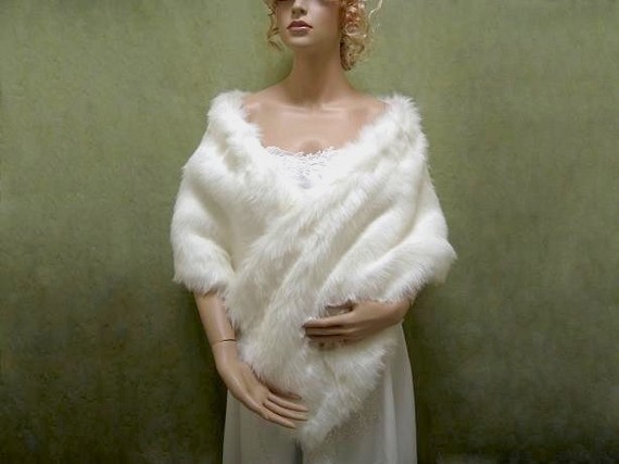 Winter Faux Fur Stole Bridal Wrap Cape Shrug White/ivory Bridal Shawl